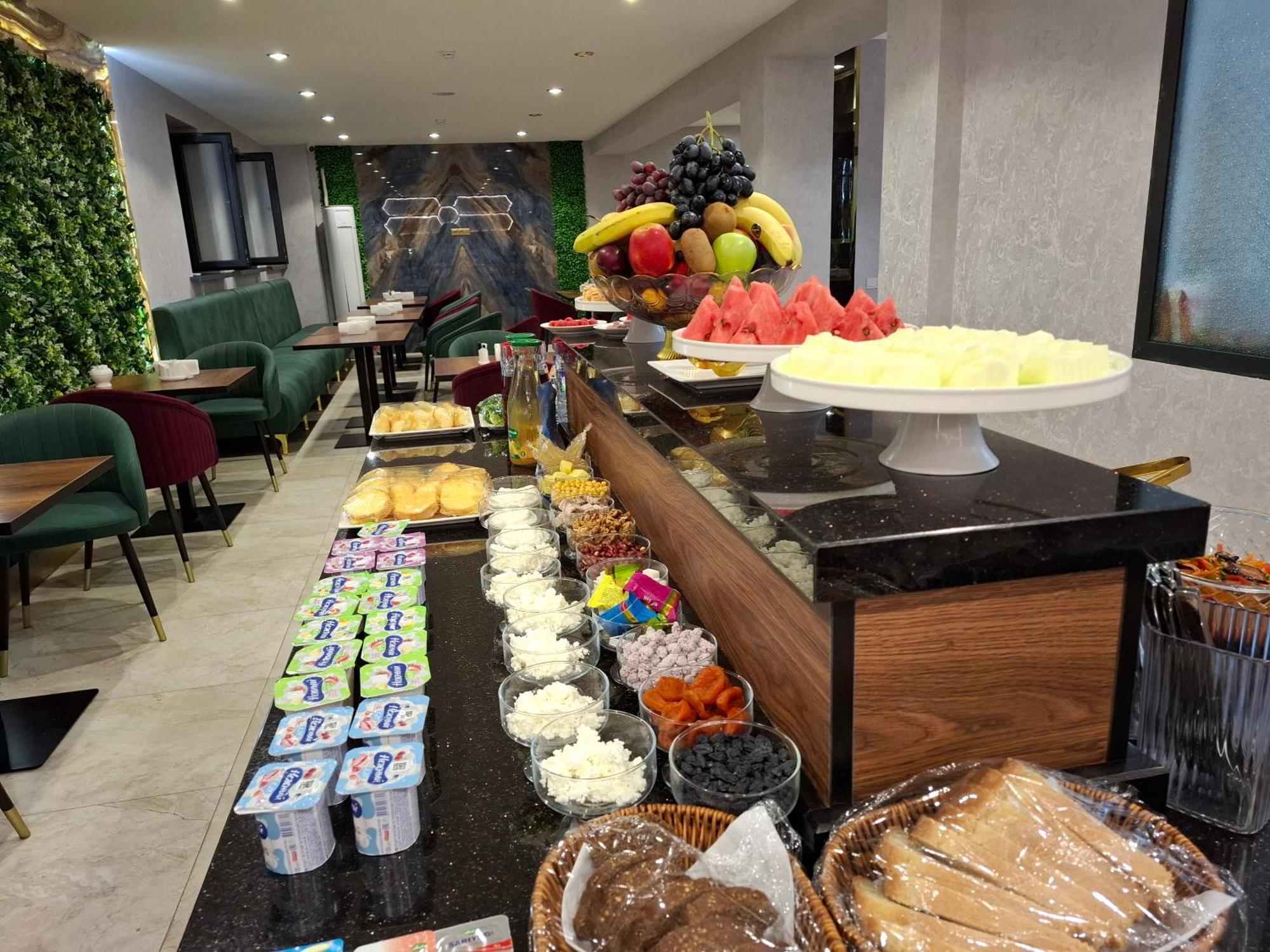 My Status Hotel Tashkent Ngoại thất bức ảnh