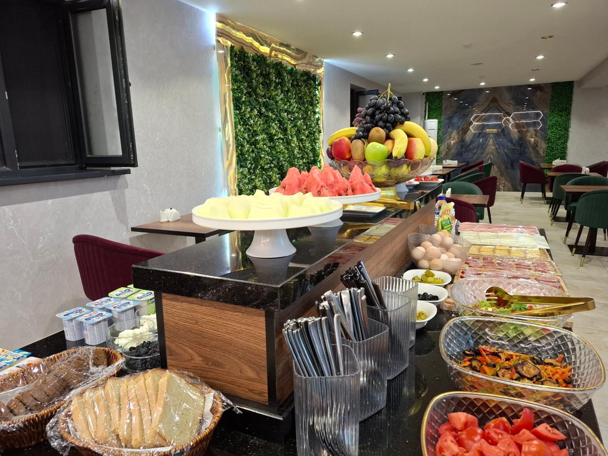 My Status Hotel Tashkent Ngoại thất bức ảnh