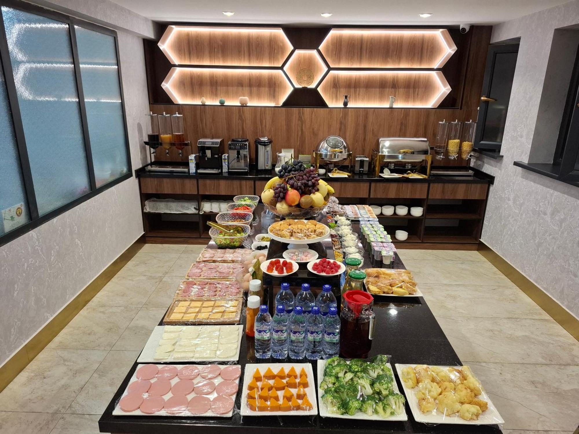 My Status Hotel Tashkent Ngoại thất bức ảnh