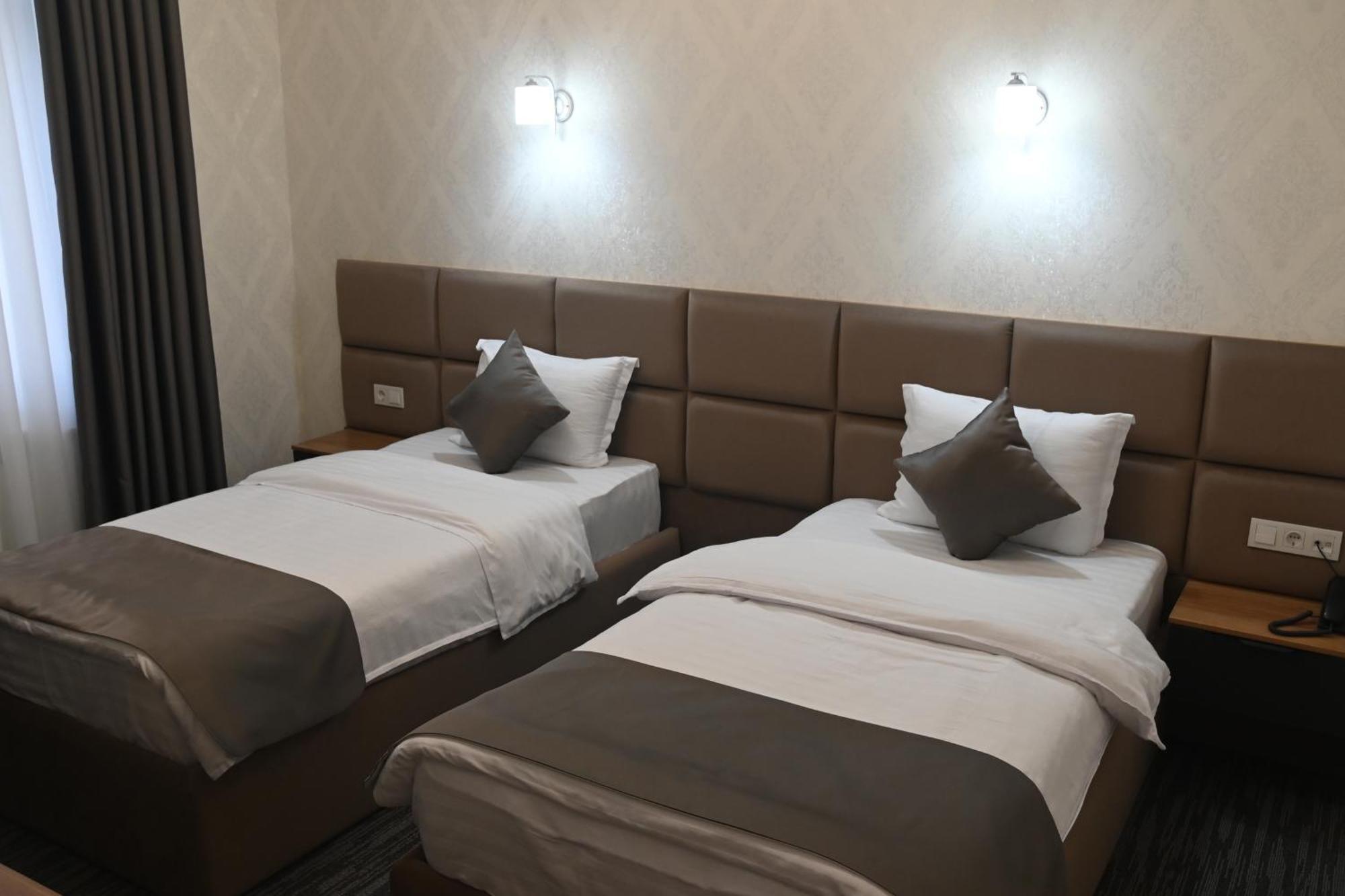 My Status Hotel Tashkent Ngoại thất bức ảnh
