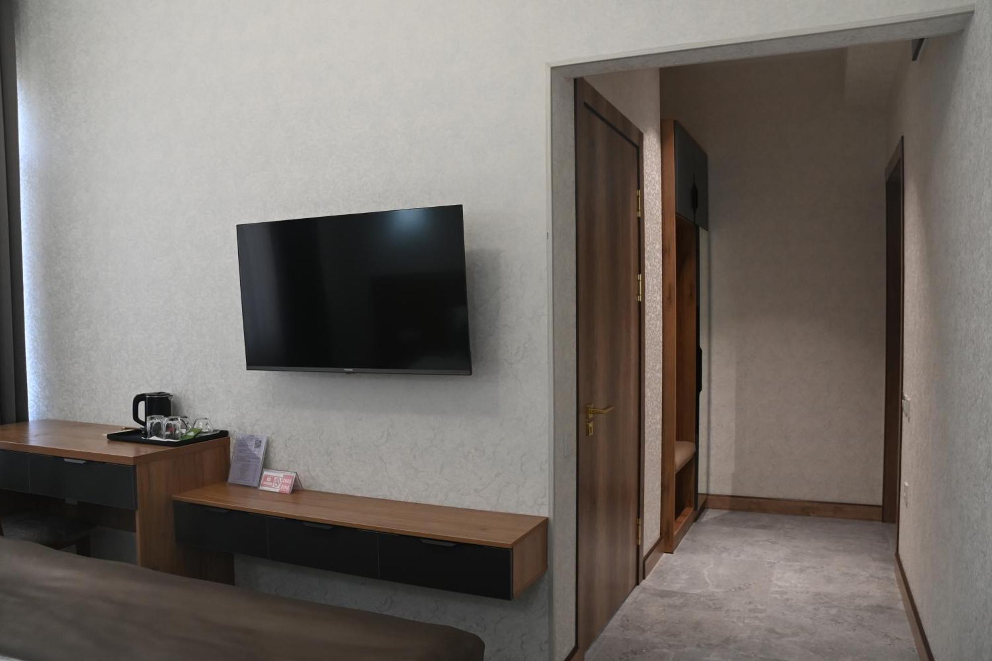 My Status Hotel Tashkent Ngoại thất bức ảnh